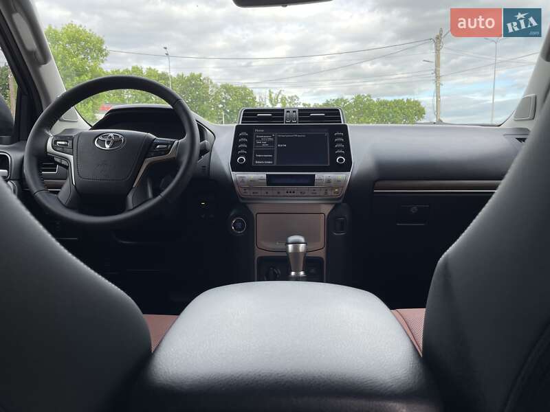 Внедорожник / Кроссовер Toyota Land Cruiser Prado 2021 в Виннице