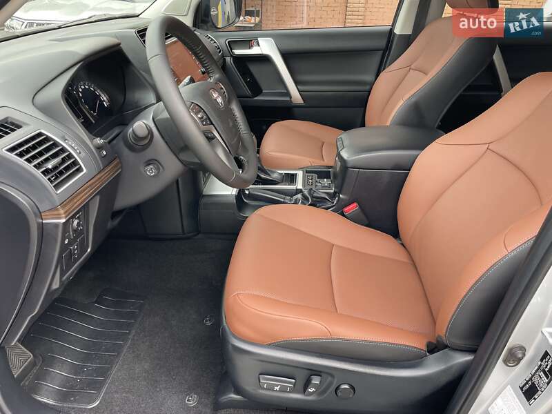 Внедорожник / Кроссовер Toyota Land Cruiser Prado 2021 в Виннице
