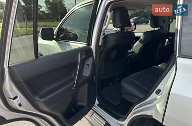 Позашляховик / Кросовер Toyota Land Cruiser Prado 2020 в 