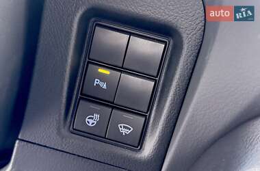 Внедорожник / Кроссовер Toyota Land Cruiser Prado 2022 в 
