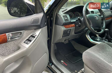 Внедорожник / Кроссовер Toyota Land Cruiser Prado 2006 в 
