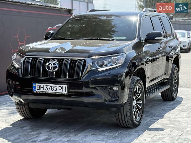 Toyota Land Cruiser Prado 2023