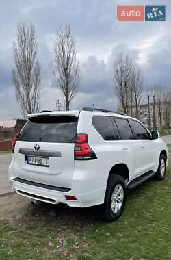 Внедорожник / Кроссовер Toyota Land Cruiser Prado 2019 в 