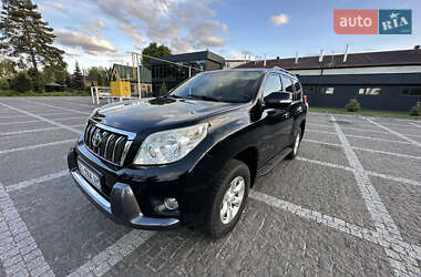 Внедорожник / Кроссовер Toyota Land Cruiser Prado 2010 в 