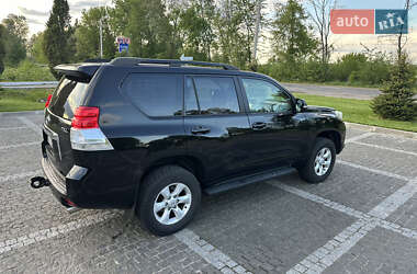 Внедорожник / Кроссовер Toyota Land Cruiser Prado 2010 в 