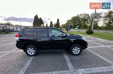 Внедорожник / Кроссовер Toyota Land Cruiser Prado 2010 в 