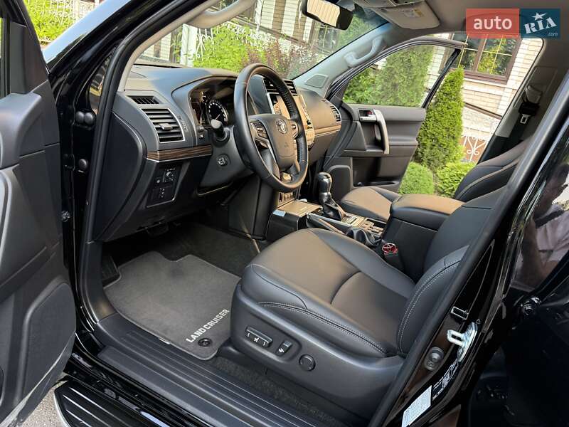Внедорожник / Кроссовер Toyota Land Cruiser Prado 2021 в Виннице