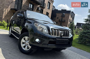 Внедорожник / Кроссовер Toyota Land Cruiser Prado 2011 в Ивано-Франковске