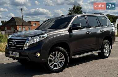 Внедорожник / Кроссовер Toyota Land Cruiser Prado 2012 в Ахтырке