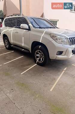Внедорожник / Кроссовер Toyota Land Cruiser Prado 2010 в Кривом Роге