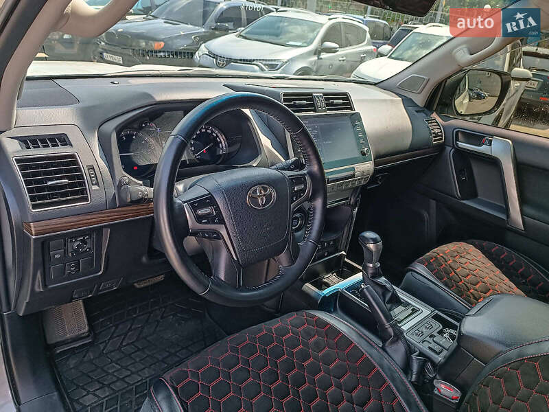 Внедорожник / Кроссовер Toyota Land Cruiser Prado 2021 в Харькове фото 19 Внедорожник / Кроссовер Toyota Land Cruiser Prado 2021 в Харькове