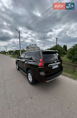 Позашляховик / Кросовер Toyota Land Cruiser Prado 2019 в 