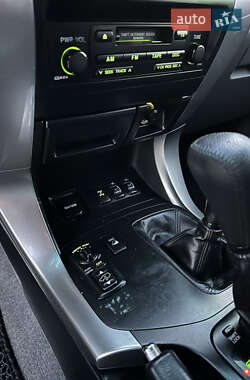 Внедорожник / Кроссовер Toyota Land Cruiser Prado 2006 в 