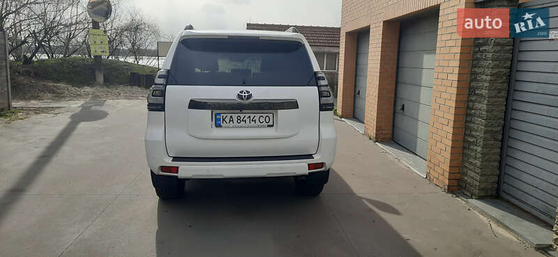 Внедорожник / Кроссовер Toyota Land Cruiser Prado 2021 в Киеве