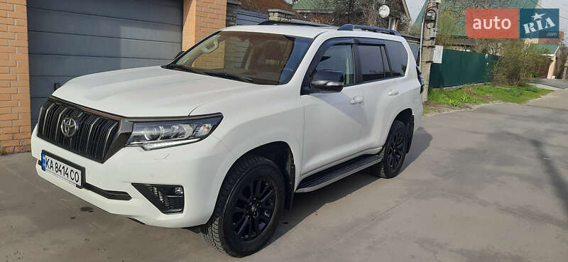 Внедорожник / Кроссовер Toyota Land Cruiser Prado 2021 в Киеве