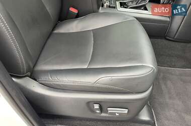 Внедорожник / Кроссовер Toyota Land Cruiser Prado 2020 в 