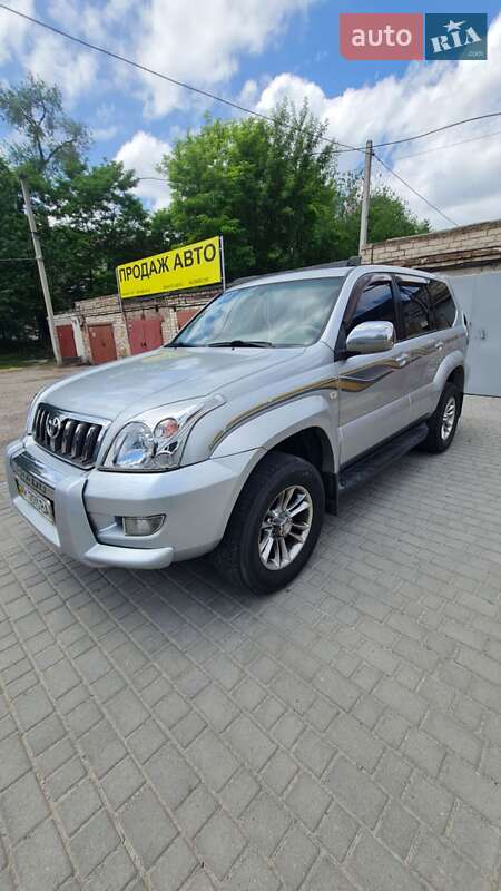 Внедорожник / Кроссовер Toyota Land Cruiser Prado 2004 в Запорожье
