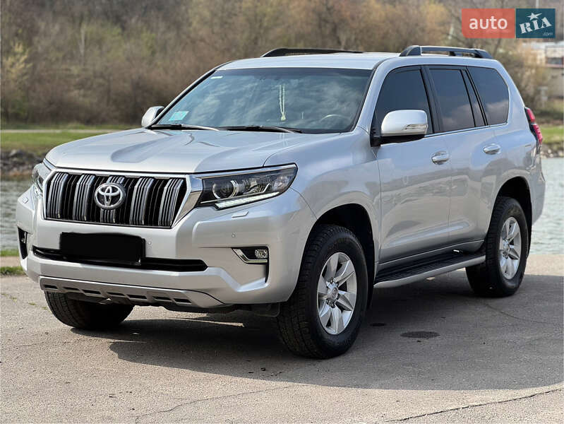 Toyota Land Cruiser Prado 2020