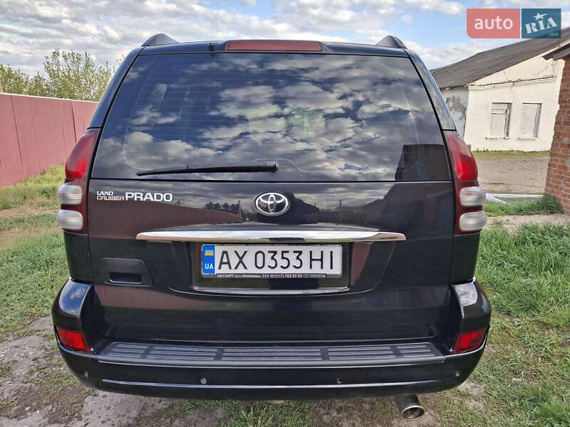 Внедорожник / Кроссовер Toyota Land Cruiser Prado 2005 в Краснокутске