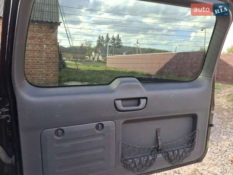 Внедорожник / Кроссовер Toyota Land Cruiser Prado 2005 в Краснокутске