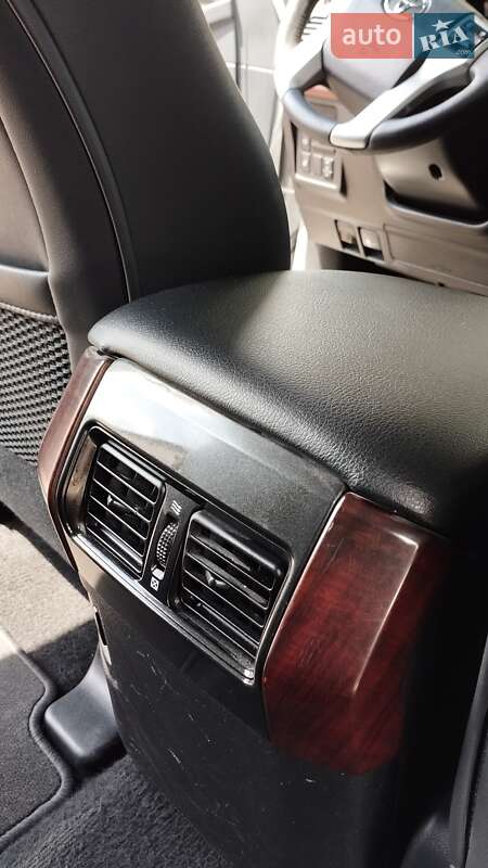 Внедорожник / Кроссовер Toyota Land Cruiser Prado 2017 в Киеве