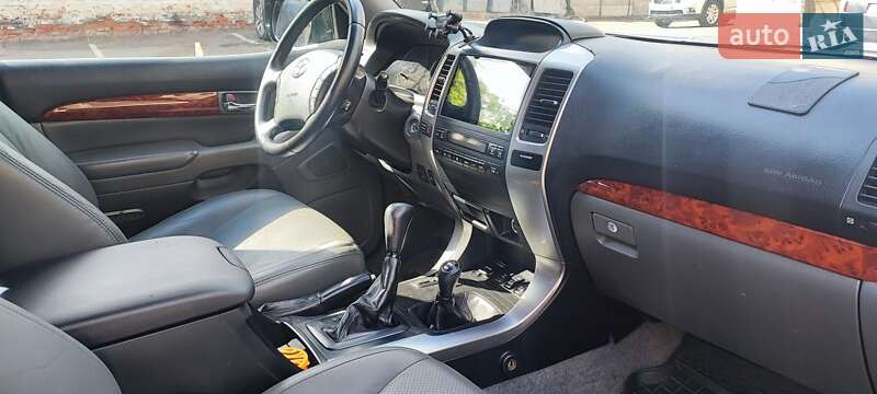 Внедорожник / Кроссовер Toyota Land Cruiser Prado 2005 в Виннице