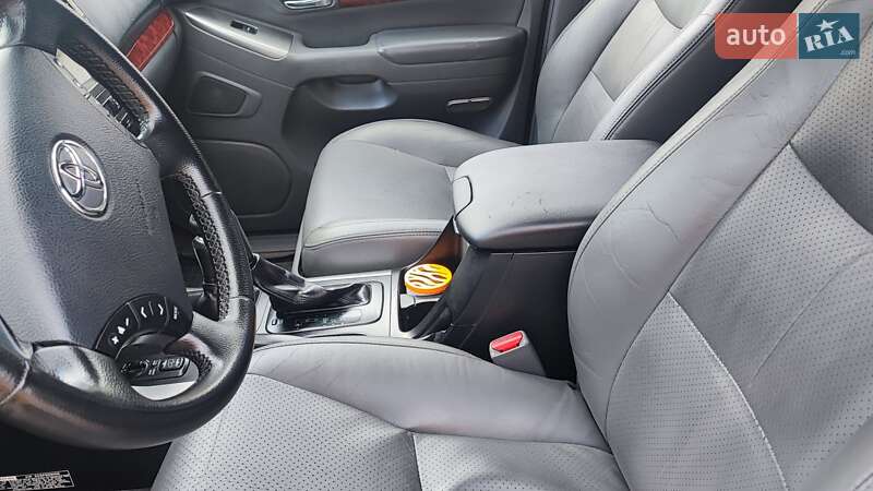 Внедорожник / Кроссовер Toyota Land Cruiser Prado 2005 в Виннице