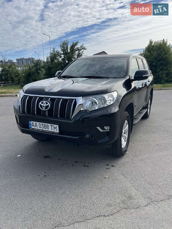 Toyota Land Cruiser Prado 2018
