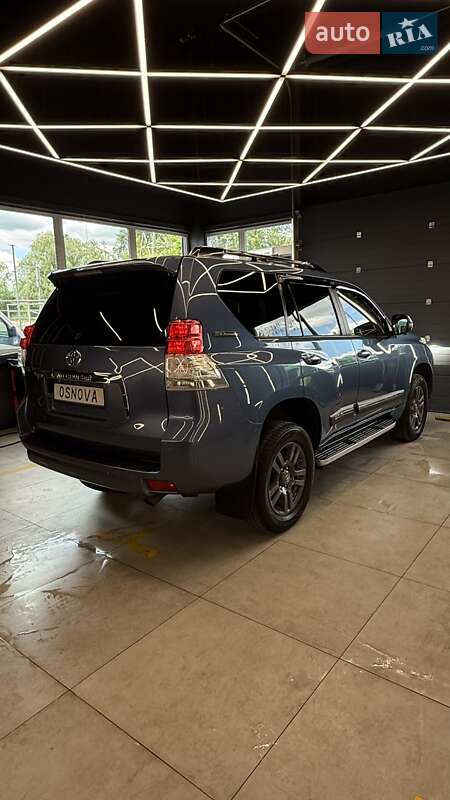 Позашляховик / Кросовер Toyota Land Cruiser Prado 2012 в Києві фото 3 Позашляховик / Кросовер Toyota Land Cruiser Prado 2012 в Києві