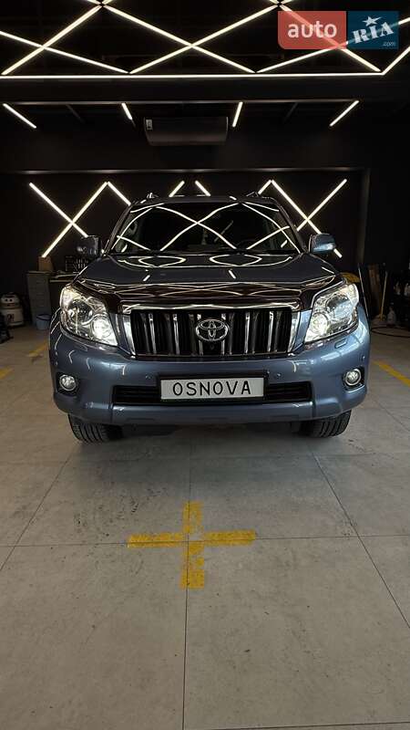 Позашляховик / Кросовер Toyota Land Cruiser Prado 2012 в Києві фото 2 Позашляховик / Кросовер Toyota Land Cruiser Prado 2012 в Києві