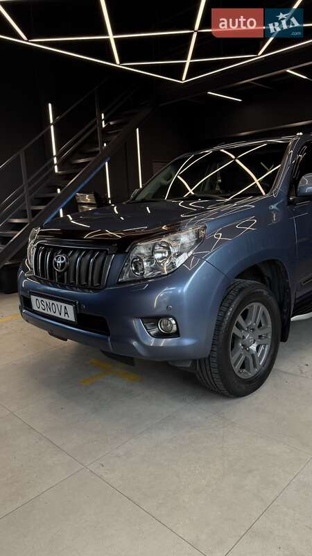 Позашляховик / Кросовер Toyota Land Cruiser Prado 2012 в Києві фото 8 Позашляховик / Кросовер Toyota Land Cruiser Prado 2012 в Києві