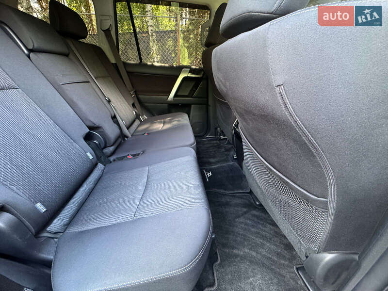 Позашляховик / Кросовер Toyota Land Cruiser Prado 2022 в Києві