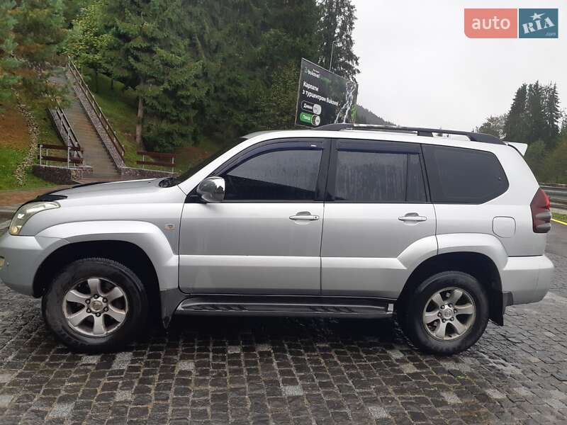 Внедорожник / Кроссовер Toyota Land Cruiser Prado 2008 в Яремче
