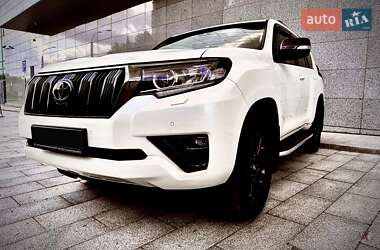 Внедорожник / Кроссовер Toyota Land Cruiser Prado 2021 в Харькове