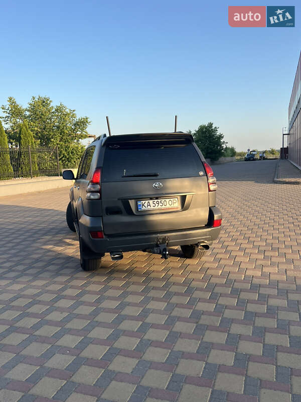 Позашляховик / Кросовер Toyota Land Cruiser Prado 2007 в Гайсину