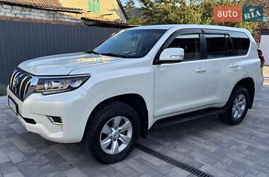 Внедорожник / Кроссовер Toyota Land Cruiser Prado 2020 в Валках