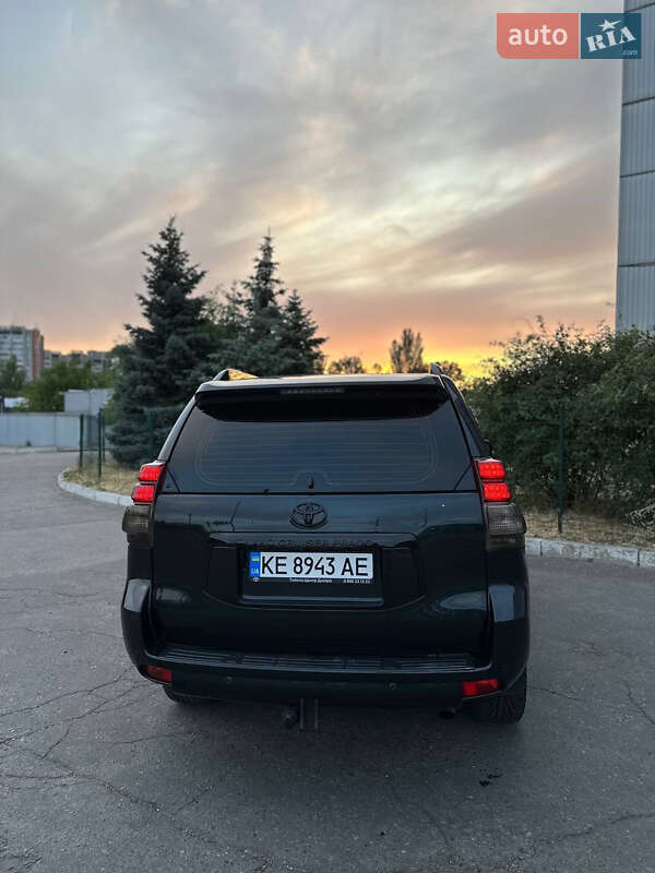 Внедорожник / Кроссовер Toyota Land Cruiser Prado 2010 в Днепре фото 8 Внедорожник / Кроссовер Toyota Land Cruiser Prado 2010 в Днепре