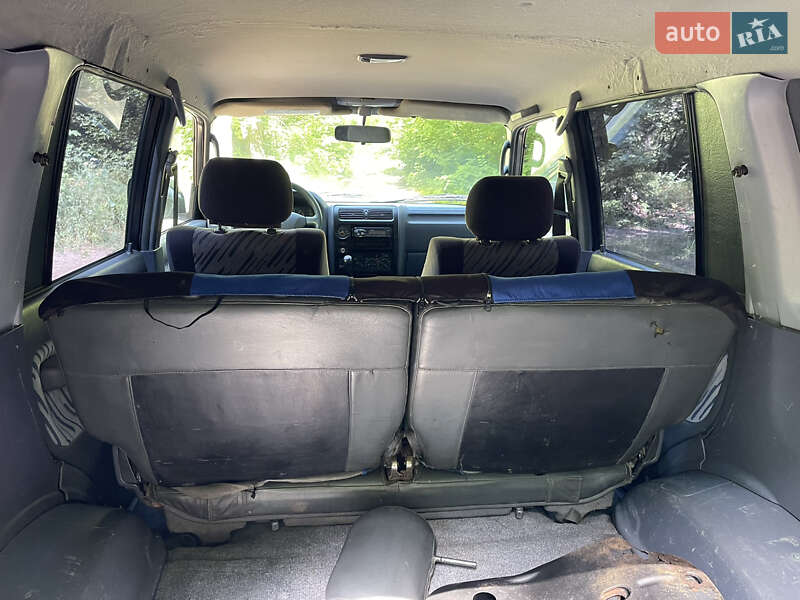 Позашляховик / Кросовер Toyota Land Cruiser Prado 2000 в Києві