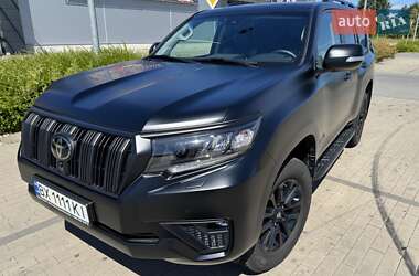 Внедорожник / Кроссовер Toyota Land Cruiser Prado 2023 в Хмельницком