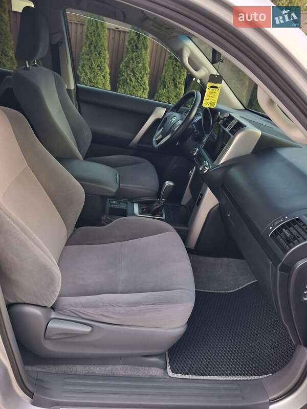 Внедорожник / Кроссовер Toyota Land Cruiser Prado 2013 в Ивано-Франковске