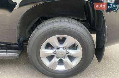 Позашляховик / Кросовер Toyota Land Cruiser Prado 2013 в 