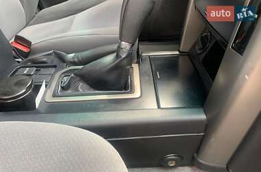 Позашляховик / Кросовер Toyota Land Cruiser Prado 2013 в 