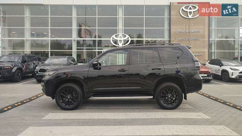 Позашляховик / Кросовер Toyota Land Cruiser Prado 2023 в Києві
