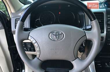 Позашляховик / Кросовер Toyota Land Cruiser Prado 2008 в 