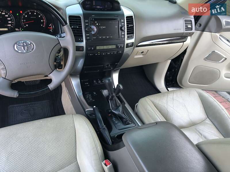 Позашляховик / Кросовер Toyota Land Cruiser Prado 2008 в Кривому Розі