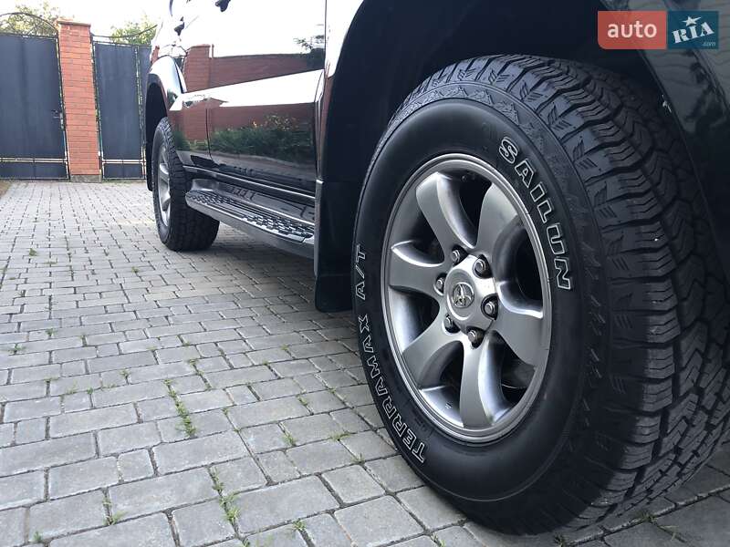 Позашляховик / Кросовер Toyota Land Cruiser Prado 2008 в Кривому Розі