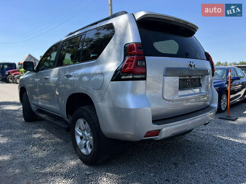 Внедорожник / Кроссовер Toyota Land Cruiser Prado 2018 в Умани