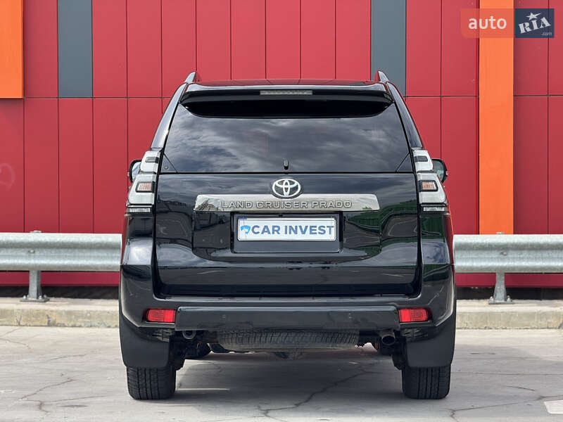 Внедорожник / Кроссовер Toyota Land Cruiser Prado 2021 в Киеве