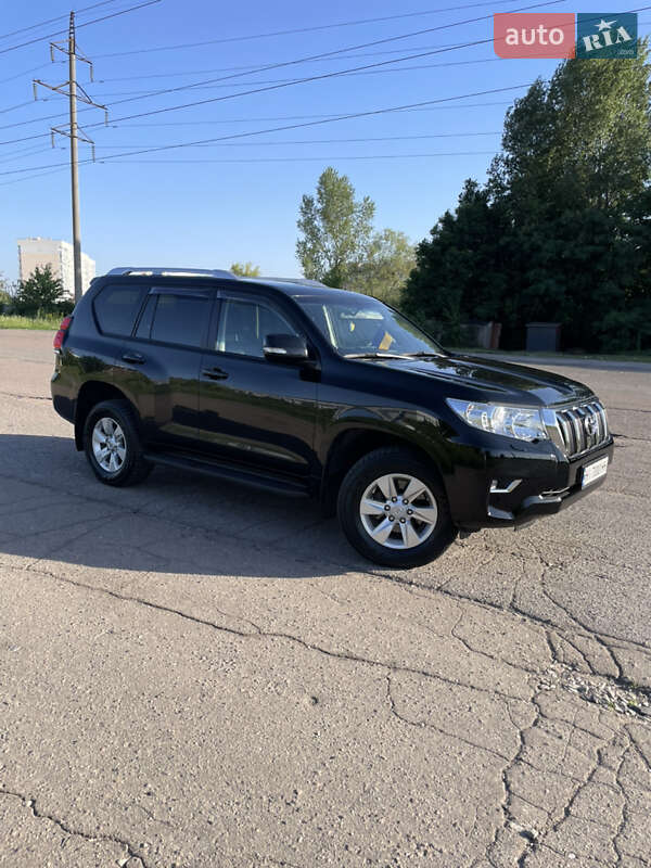 Внедорожник / Кроссовер Toyota Land Cruiser Prado 2019 в Полтаве