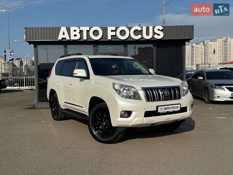 Позашляховик / Кросовер Toyota Land Cruiser Prado 2009 в 
